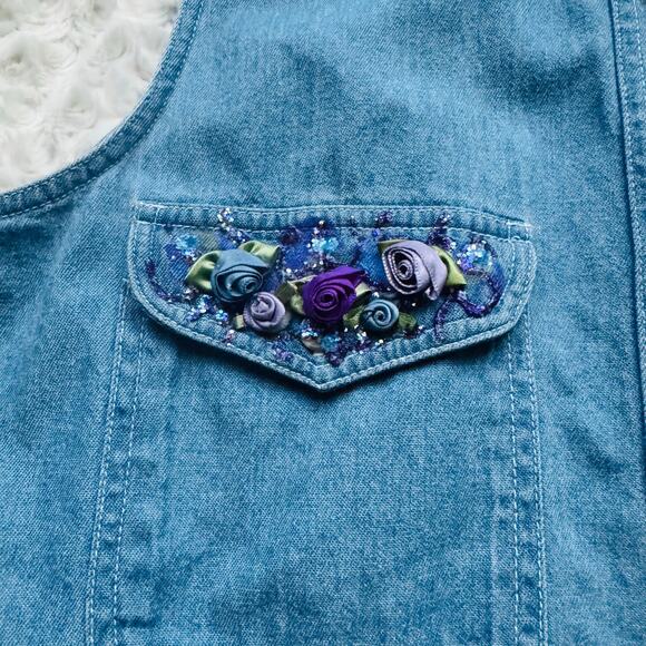 Andrew's Jeans Womens Cotton Denim Embellished Glitter Sleeveless Button Top M - Picture 2 of 10